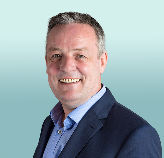 Darren Service | Quilter Cheviot